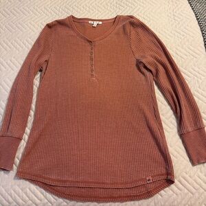 Long sleeve top